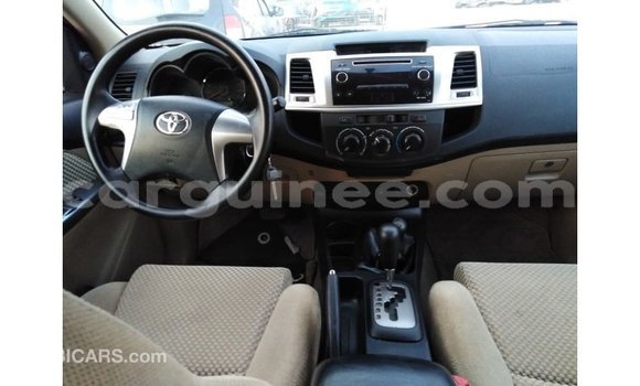 Buy Import Toyota Fortuner White Car in Import - Dubai in Conakry Buy Import Toyota Fortuner White Car in Import - Dubai in Conakry