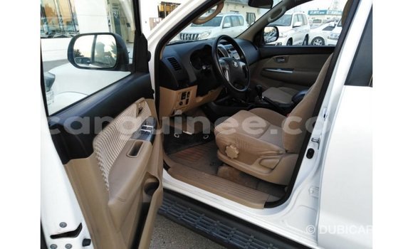 Buy Import Toyota Fortuner White Car in Import - Dubai in Conakry Buy Import Toyota Fortuner White Car in Import - Dubai in Conakry