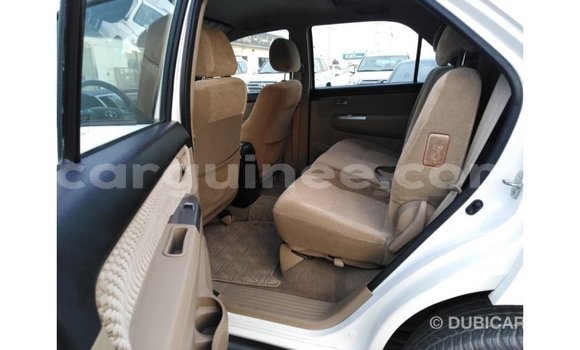 Buy Import Toyota Fortuner White Car in Import - Dubai in Conakry Buy Import Toyota Fortuner White Car in Import - Dubai in Conakry
