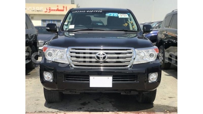 Big with watermark toyota land cruiser conakry import dubai 5592