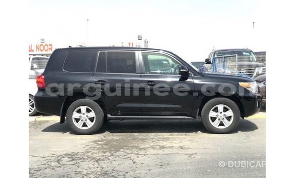 Buy Import Toyota Land Cruiser Black Car in Import - Dubai in Conakry Buy Import Toyota Land Cruiser Black Car in Import - Dubai in Conakry
