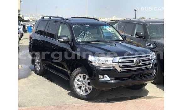 Buy Import Toyota Land Cruiser Black Car in Import - Dubai in Conakry Buy Import Toyota Land Cruiser Black Car in Import - Dubai in Conakry