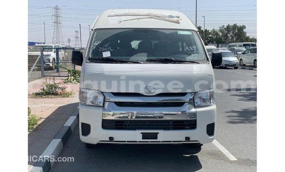 Buy Import Toyota Hiace White Car in Import - Dubai in Conakry Buy Import Toyota Hiace White Car in Import - Dubai in Conakry