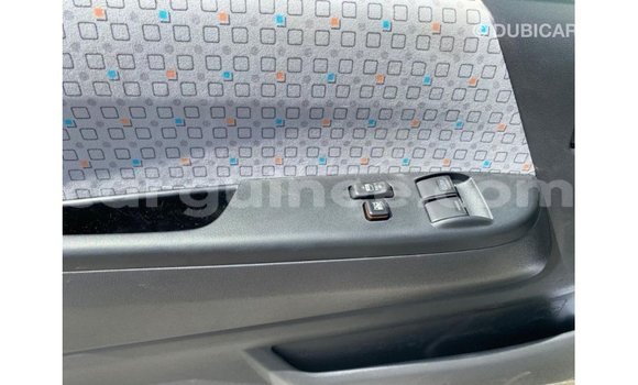 Buy Import Toyota Hiace White Car in Import - Dubai in Conakry Buy Import Toyota Hiace White Car in Import - Dubai in Conakry