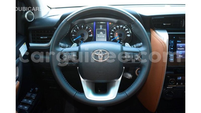 Big with watermark toyota fortuner conakry import dubai 5603