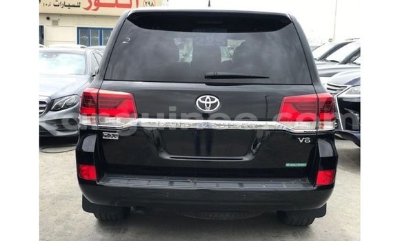 Buy Import Toyota Land Cruiser Black Car in Import - Dubai in Conakry Buy Import Toyota Land Cruiser Black Car in Import - Dubai in Conakry