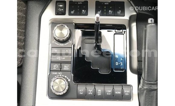 Buy Import Toyota Land Cruiser Black Car in Import - Dubai in Conakry Buy Import Toyota Land Cruiser Black Car in Import - Dubai in Conakry