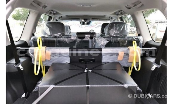 Acheter Import Voiture Toyota Prado Bleu à Import - Dubai, Conakry Acheter Import Voiture Toyota Prado Bleu à Import - Dubai, Conakry