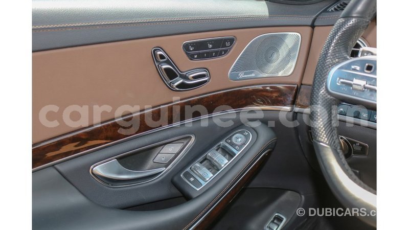 Big with watermark mercedes benz 190 conakry import dubai 5619