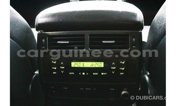 Buy Import Toyota Land Cruiser White Car in Import - Dubai in Conakry Buy Import Toyota Land Cruiser White Car in Import - Dubai in Conakry