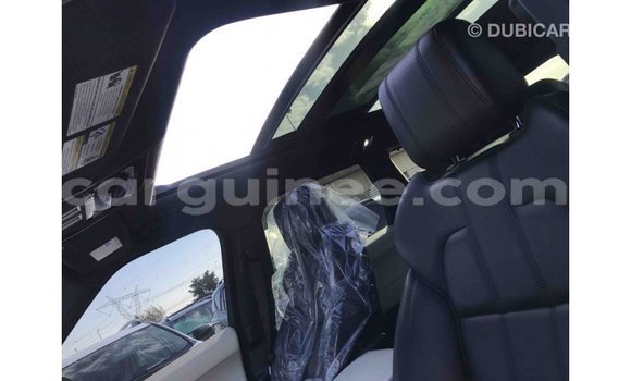 Acheter Import Voiture Land Rover Range Rover Blanc à Import - Dubai, Conakry Acheter Import Voiture Land Rover Range Rover Blanc à Import - Dubai, Conakry