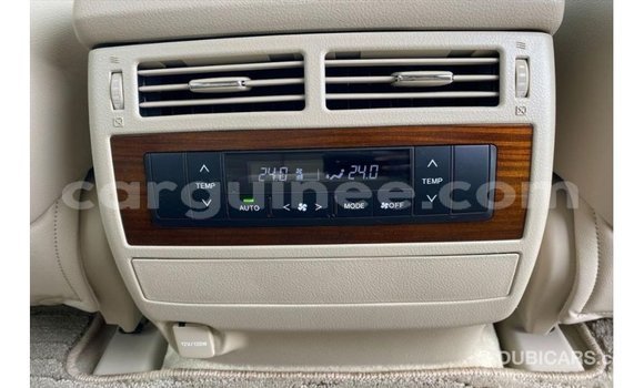 Acheter Import Voiture Toyota Land Cruiser Rouge à Import - Dubai, Conakry Acheter Import Voiture Toyota Land Cruiser Rouge à Import - Dubai, Conakry