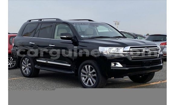Acheter Import Voiture Toyota Land Cruiser Noir à Import - Dubai, Conakry Acheter Import Voiture Toyota Land Cruiser Noir à Import - Dubai, Conakry
