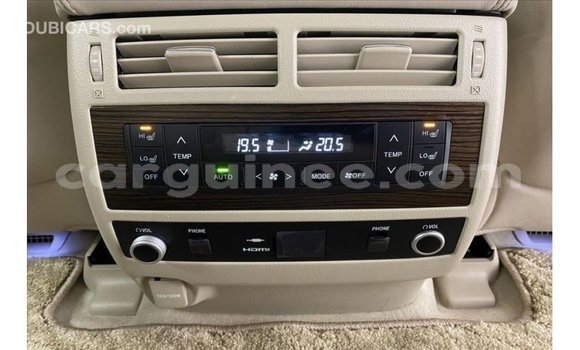 Acheter Import Voiture Toyota Land Cruiser Noir à Import - Dubai, Conakry Acheter Import Voiture Toyota Land Cruiser Noir à Import - Dubai, Conakry