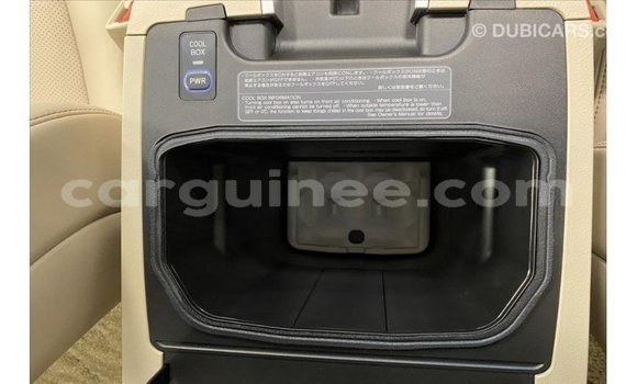 Acheter Import Voiture Toyota Land Cruiser Noir à Import - Dubai, Conakry Acheter Import Voiture Toyota Land Cruiser Noir à Import - Dubai, Conakry