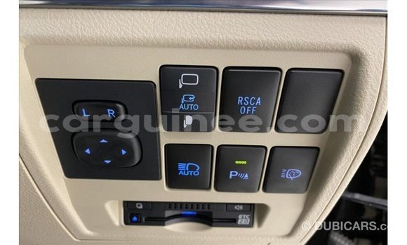 Acheter Import Voiture Toyota Land Cruiser Noir à Import - Dubai, Conakry Acheter Import Voiture Toyota Land Cruiser Noir à Import - Dubai, Conakry