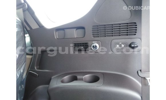 Buy Import Hyundai Santa Fe White Car in Import - Dubai in Conakry Buy Import Hyundai Santa Fe White Car in Import - Dubai in Conakry