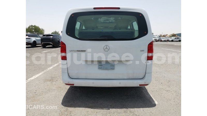 Big with watermark mercedes benz vito conakry import dubai 5640