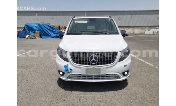 Buy Import Mercedes-Benz Vito White Car in Import - Dubai in Conakry Buy Import Mercedes-Benz Vito White Car in Import - Dubai in Conakry