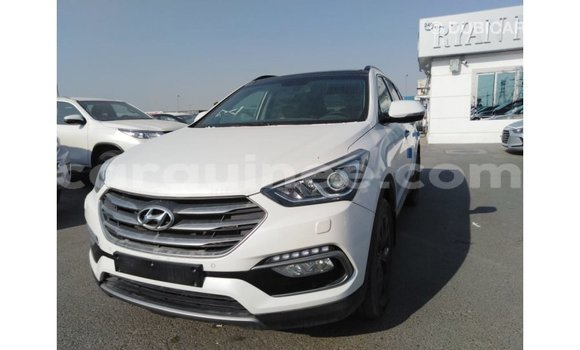 Buy Import Hyundai Santa Fe White Car in Import - Dubai in Conakry Buy Import Hyundai Santa Fe White Car in Import - Dubai in Conakry