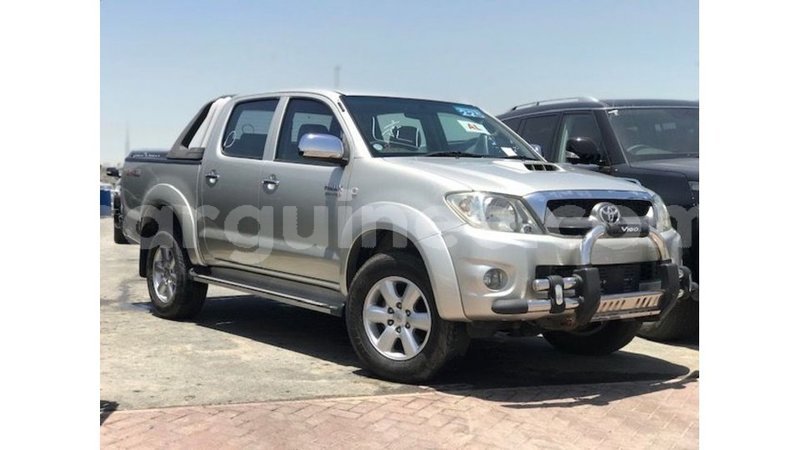 Big with watermark toyota hilux conakry import dubai 5651