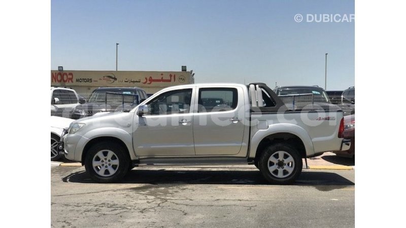 Big with watermark toyota hilux conakry import dubai 5651