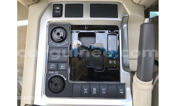 Buy Import Toyota Land Cruiser Blue Car in Import - Dubai in Conakry Buy Import Toyota Land Cruiser Blue Car in Import - Dubai in Conakry