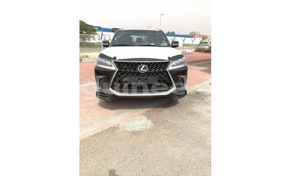 Acheter Import Voiture Lexus LX Noir à Import - Dubai, Conakry Acheter Import Voiture Lexus LX Noir à Import - Dubai, Conakry