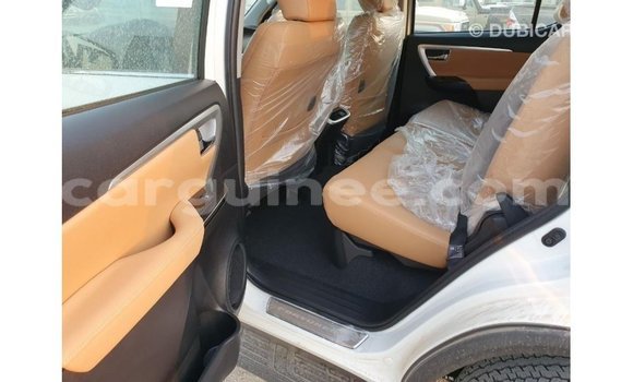 Buy Import Toyota Fortuner White Car in Import - Dubai in Conakry Buy Import Toyota Fortuner White Car in Import - Dubai in Conakry