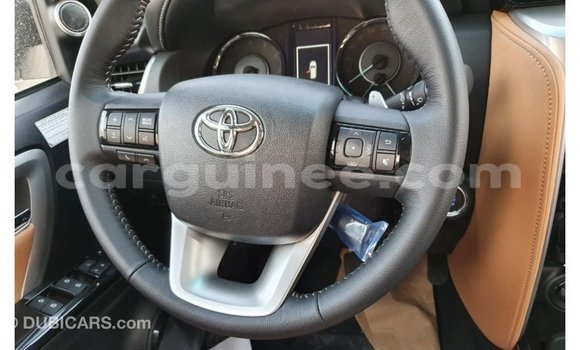 Buy Import Toyota Fortuner White Car in Import - Dubai in Conakry Buy Import Toyota Fortuner White Car in Import - Dubai in Conakry