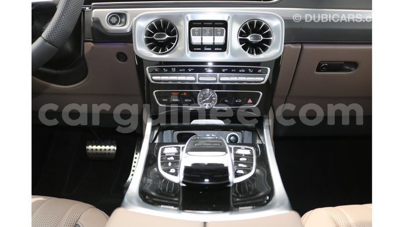 Big with watermark mercedes benz 190 conakry import dubai 5663