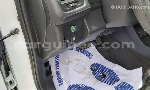 Buy Import Honda C White Bike in Import - Dubai in Conakry Buy Import Honda C White Bike in Import - Dubai in Conakry