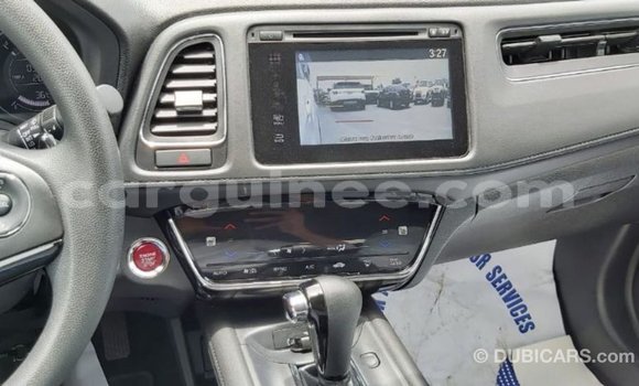 Buy Import Honda C White Bike in Import - Dubai in Conakry Buy Import Honda C White Bike in Import - Dubai in Conakry