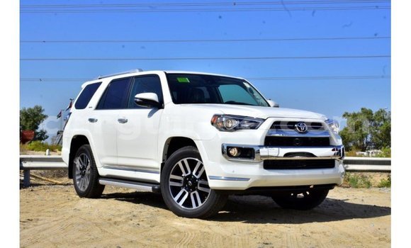 Buy Import Toyota 4Runner White Car in Import - Dubai in Conakry Buy Import Toyota 4Runner White Car in Import - Dubai in Conakry