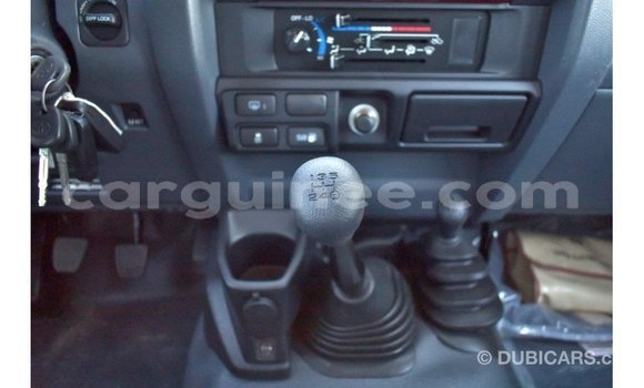 Buy Import Toyota Land Cruiser Beige Car in Import - Dubai in Conakry Buy Import Toyota Land Cruiser Beige Car in Import - Dubai in Conakry