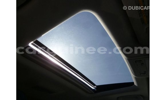 Buy Import Toyota Land Cruiser White Car in Import - Dubai in Conakry Buy Import Toyota Land Cruiser White Car in Import - Dubai in Conakry