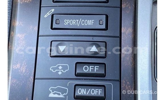 Acheter Import Voiture Toyota Land Cruiser Noir à Import - Dubai, Conakry Acheter Import Voiture Toyota Land Cruiser Noir à Import - Dubai, Conakry