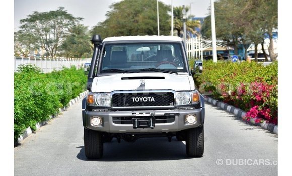 Buy Import Toyota Land Cruiser Other Car in Import - Dubai in Conakry Buy Import Toyota Land Cruiser Other Car in Import - Dubai in Conakry