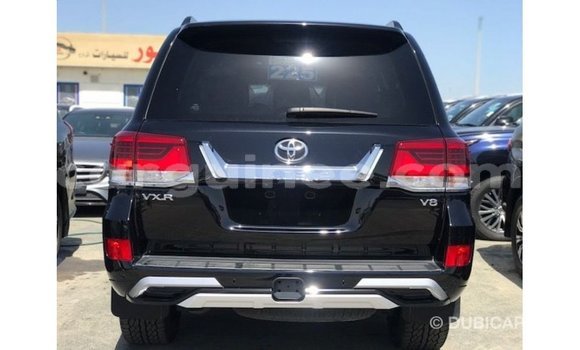 Buy Import Toyota Land Cruiser Black Car in Import - Dubai in Conakry Buy Import Toyota Land Cruiser Black Car in Import - Dubai in Conakry