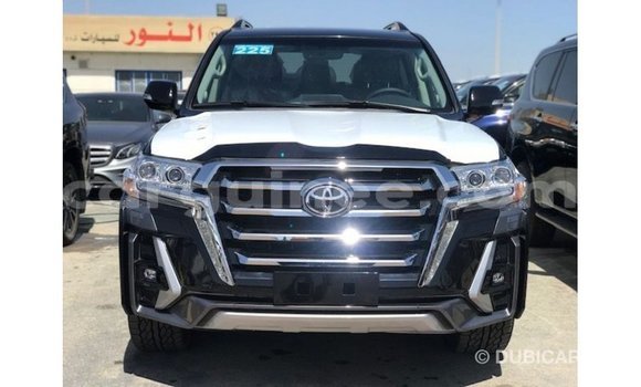 Buy Import Toyota Land Cruiser Black Car in Import - Dubai in Conakry Buy Import Toyota Land Cruiser Black Car in Import - Dubai in Conakry