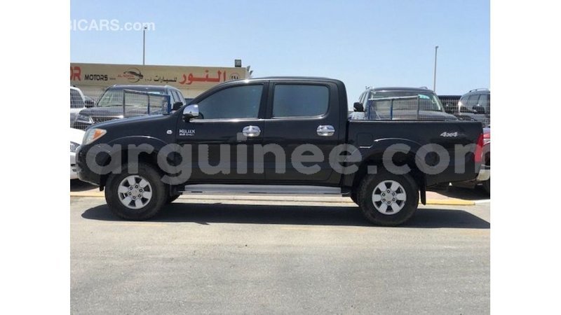 Big with watermark toyota hilux conakry import dubai 5686