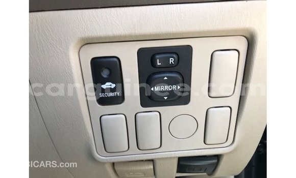 Acheter Import Voiture Toyota Hilux Noir à Import - Dubai, Conakry Acheter Import Voiture Toyota Hilux Noir à Import - Dubai, Conakry