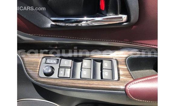 Buy Import Toyota Harrier White Car in Import - Dubai in Conakry Buy Import Toyota Harrier White Car in Import - Dubai in Conakry
