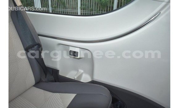 Buy Import Toyota Hiace Blue Car in Import - Dubai in Conakry Buy Import Toyota Hiace Blue Car in Import - Dubai in Conakry