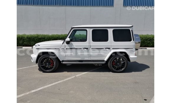 Buy Import Mercedes-Benz 190 White Car in Import - Dubai in Conakry Buy Import Mercedes-Benz 190 White Car in Import - Dubai in Conakry