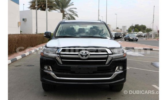 Buy Import Toyota Land Cruiser Black Car in Import - Dubai in Conakry Buy Import Toyota Land Cruiser Black Car in Import - Dubai in Conakry