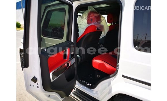 Buy Import Mercedes-Benz 190 White Car in Import - Dubai in Conakry Buy Import Mercedes-Benz 190 White Car in Import - Dubai in Conakry