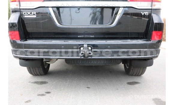 Buy Import Toyota Land Cruiser Black Car in Import - Dubai in Conakry Buy Import Toyota Land Cruiser Black Car in Import - Dubai in Conakry