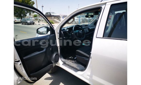 Buy Import Toyota Hilux White Car in Import - Dubai in Conakry Buy Import Toyota Hilux White Car in Import - Dubai in Conakry