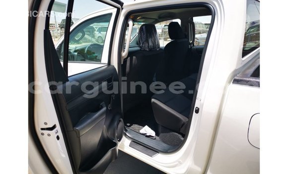 Buy Import Toyota Hilux White Car in Import - Dubai in Conakry Buy Import Toyota Hilux White Car in Import - Dubai in Conakry